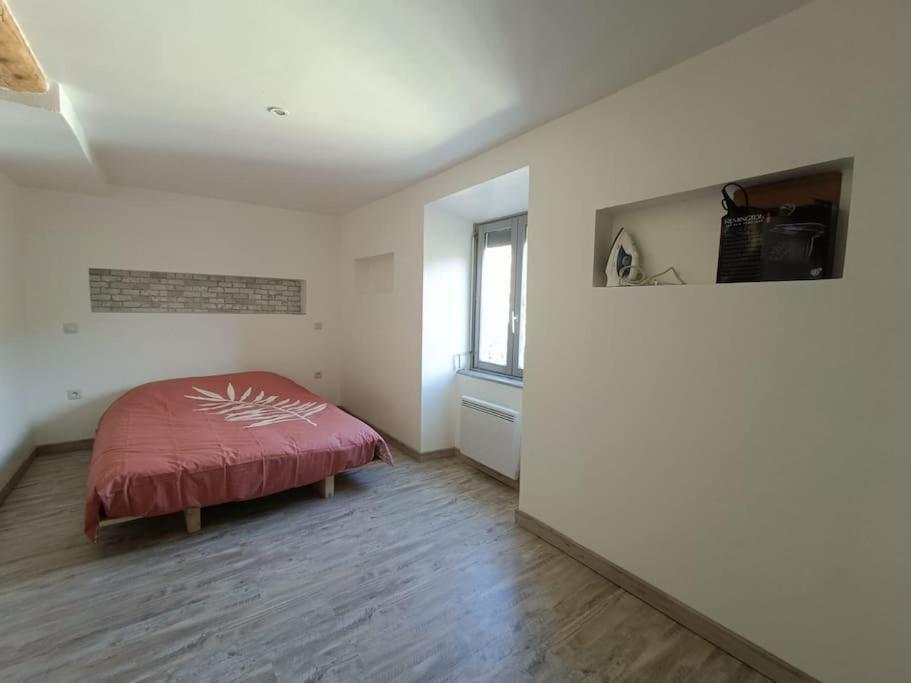 Holiday home #l'escale#maison De Bourg#thiers *