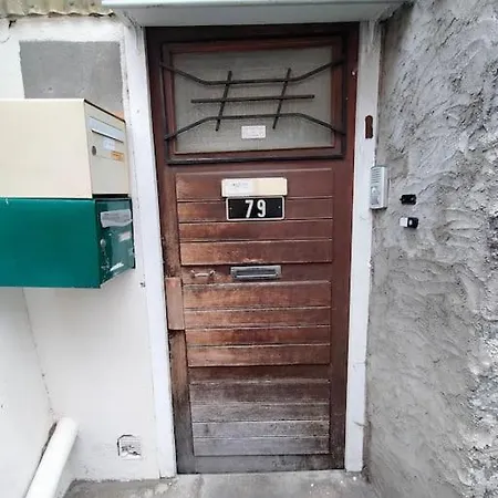 #L'Escale#Maison De Bourg#Thiers Exterior photo